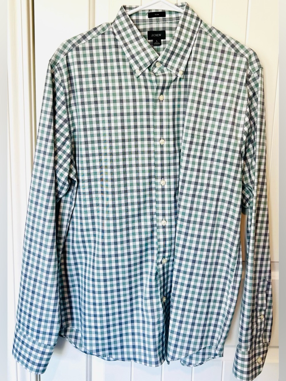 J. Crew Men’s Green and Navy Checked Button-Down Shirt - Large (Slim Cut)